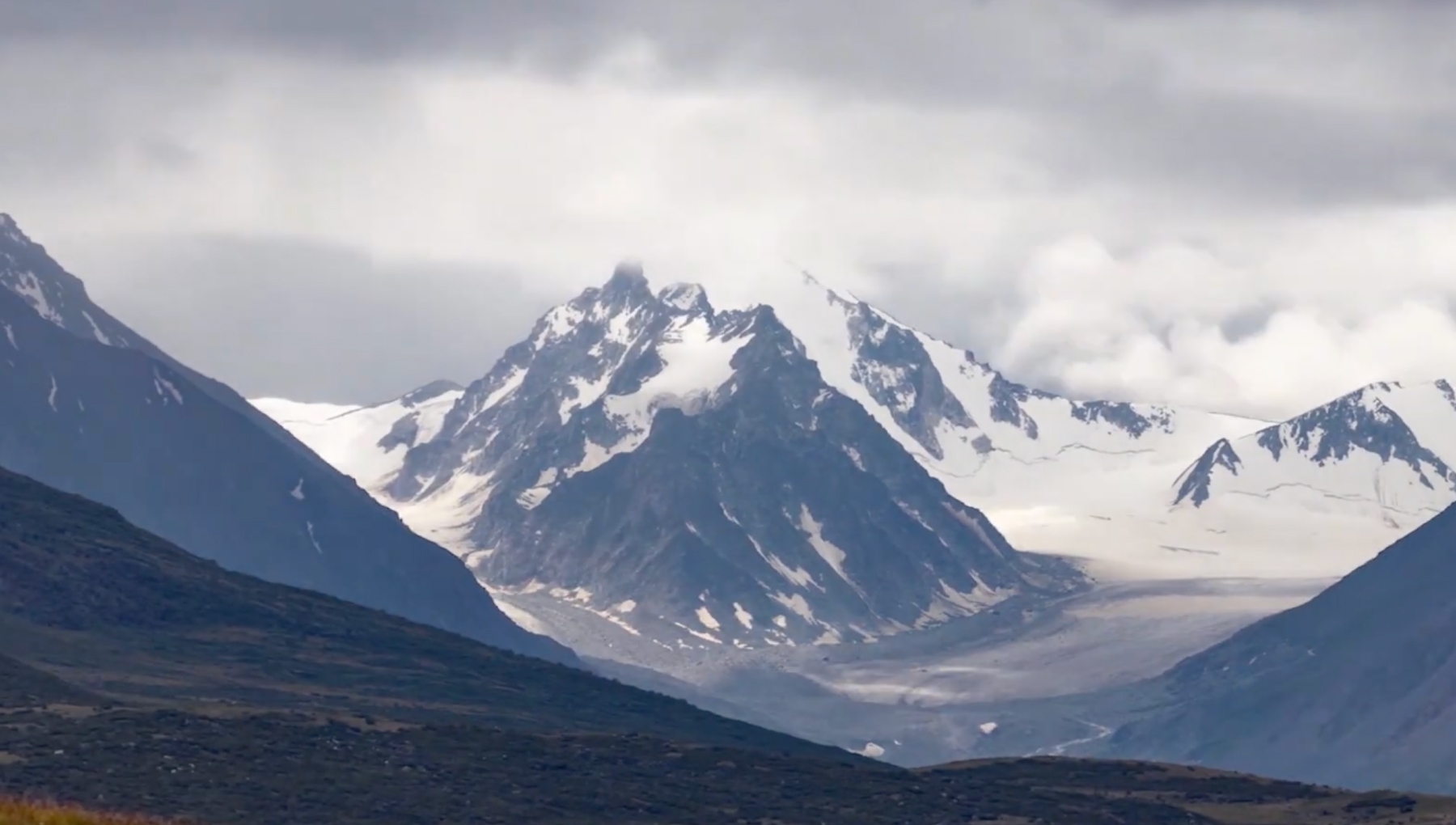 Склон курорта Манжерок