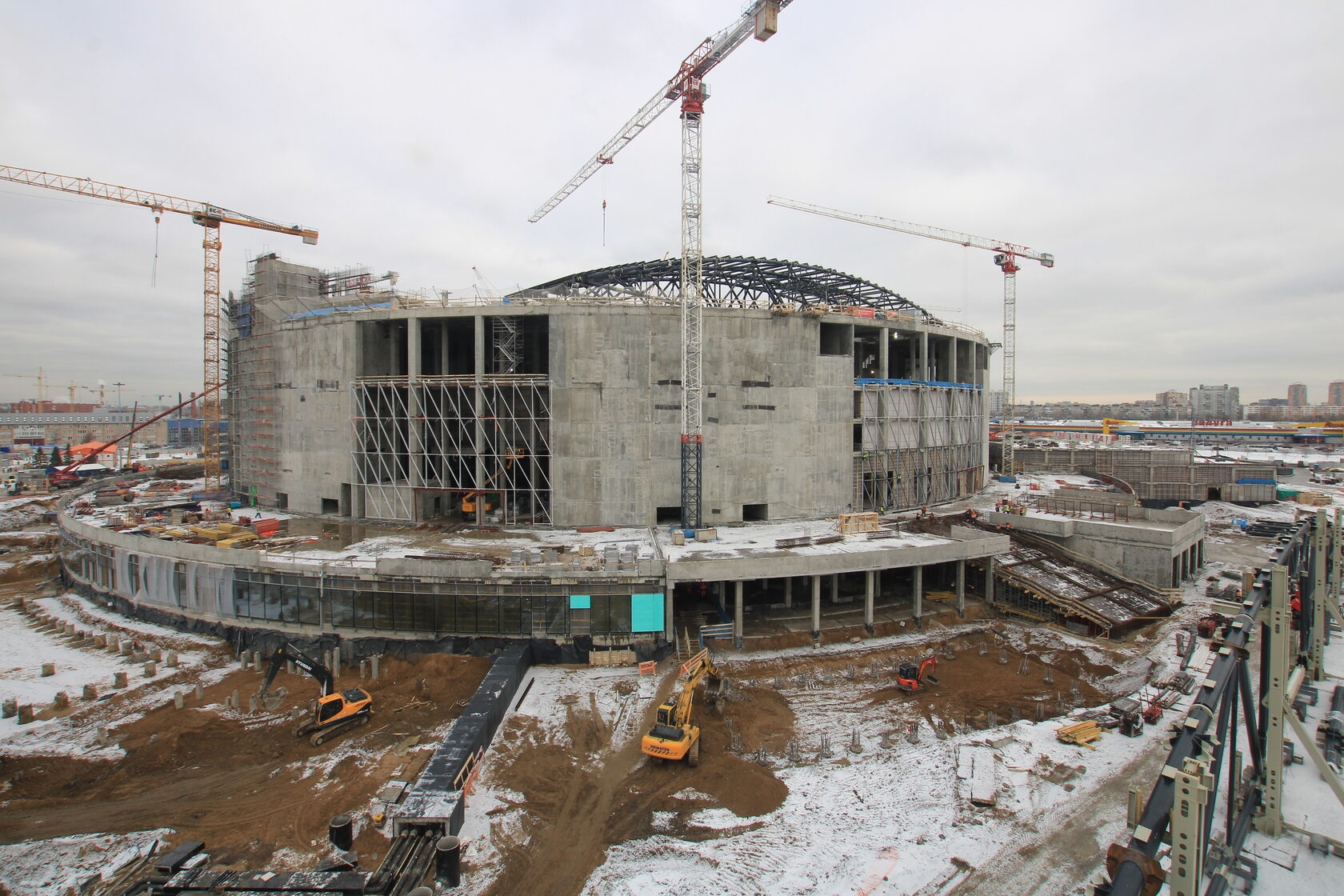 Сравнение: начальный этап строительства Архангельского моста