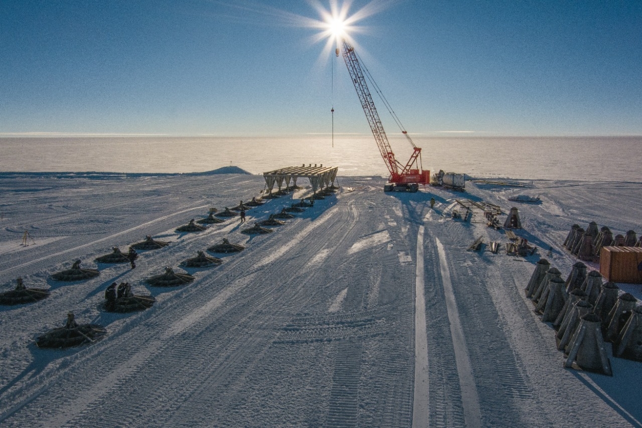 Таймлапс начального этапа стройки станции Восток