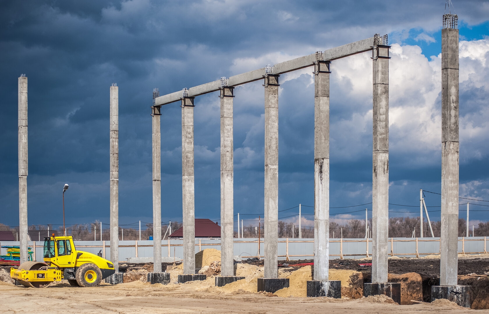 Процесс строительства здания